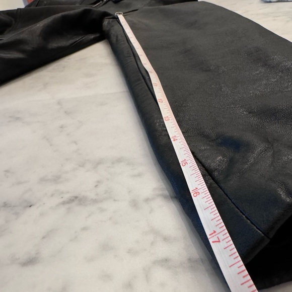 Vintage New York CLASSICS black leather jacket
size: Small - Picture 9 of 16